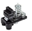 Pressostat Italtecnica PMA12 ouvert, contacts laiton et membrane visibles